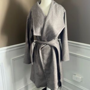 Womens wrap coat NWT XS, brown.